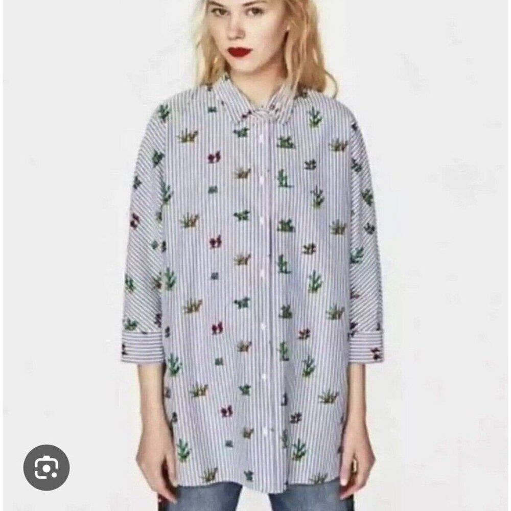 Zara Trafaluc Shirt Women XS Blue Striped Button Front Novelty Cactus Print - Picture 2 of 8